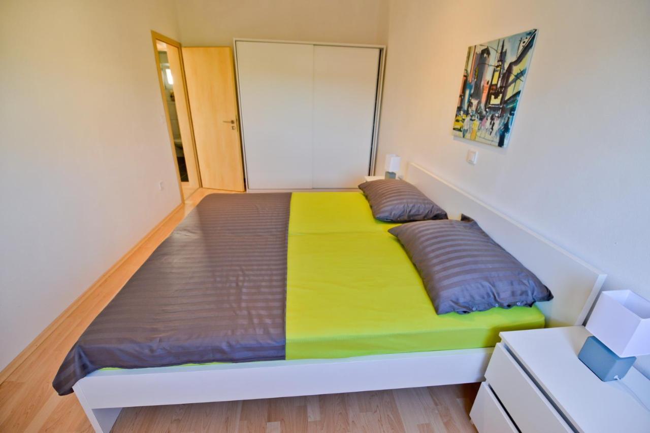 Apartmani Vidikovac Dokoza 扎达尔 外观 照片