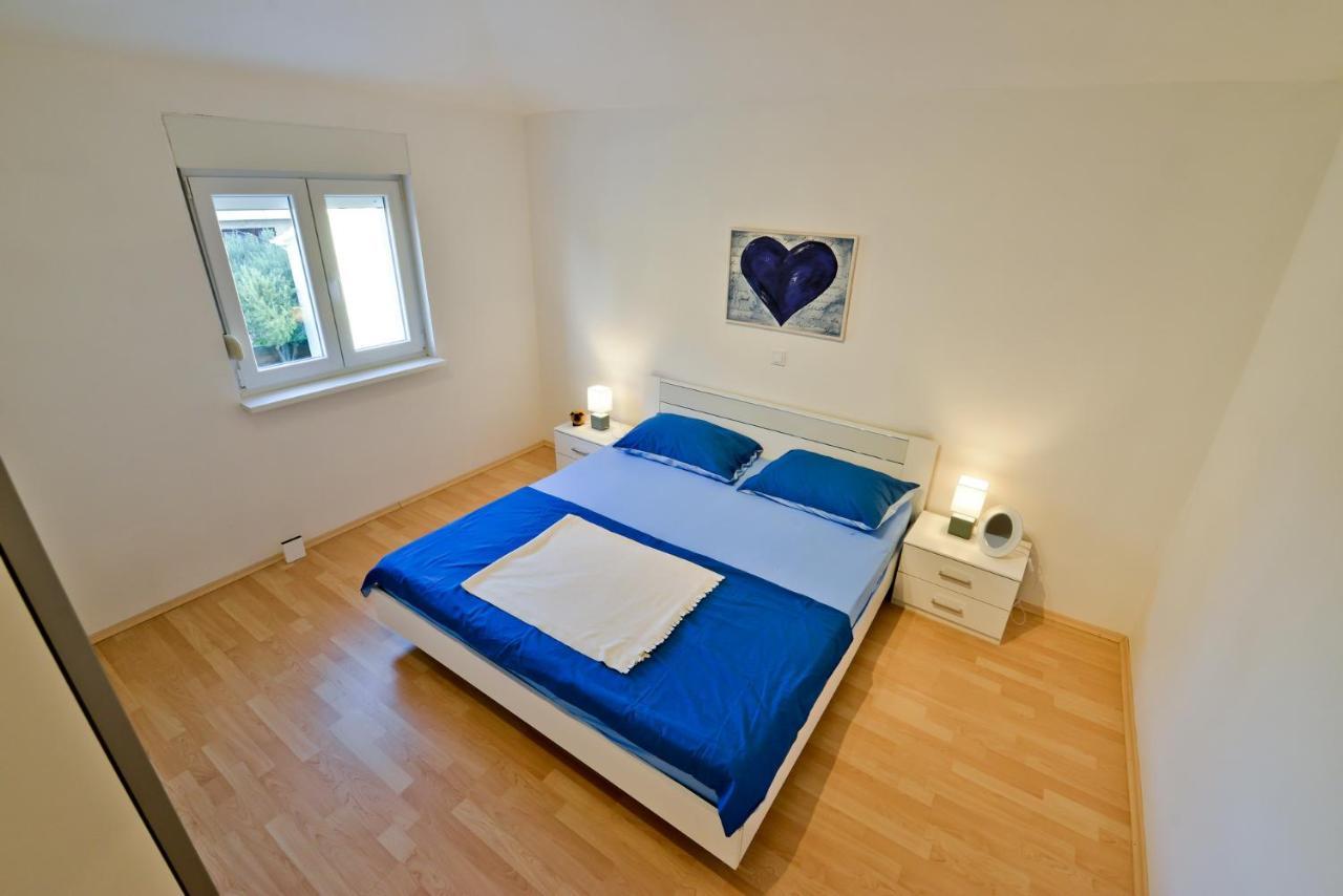Apartmani Vidikovac Dokoza 扎达尔 外观 照片