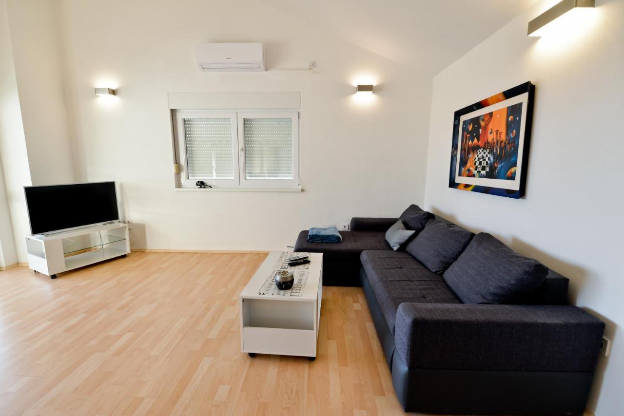 Apartmani Vidikovac Dokoza 扎达尔 外观 照片